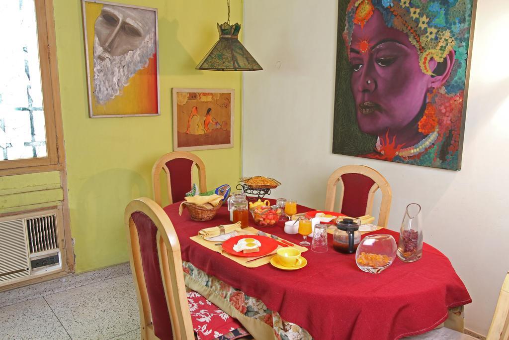 Nina Kochhar'S Homestay Nuova Delhi Esterno foto